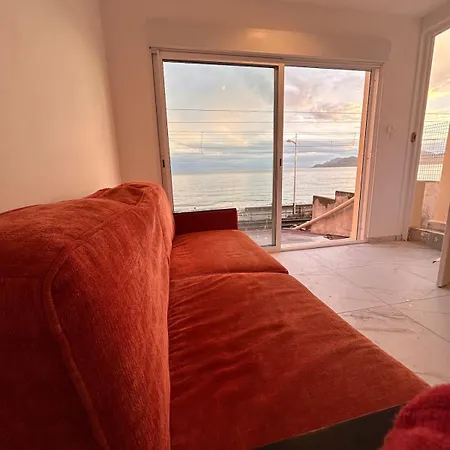 La Pitchounette Bord De * Cannes