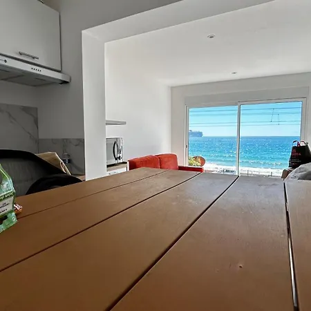 La Pitchounette Bord De Apartman *